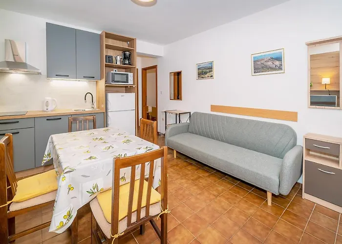 Apartmani Ana Juranic
